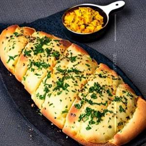 Stuffed garlic bread