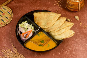 Hurohuri Dhokar Dalna Luchi Combo