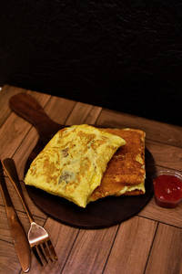 Bread Omelet