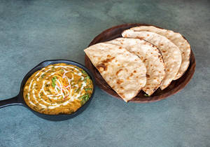 Veg Amritsari Kheema With 2 Butter Roti
