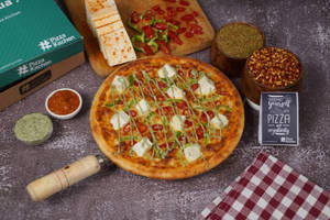 Indi Tandoori Paneer Pizza