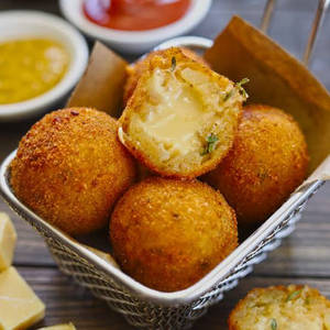 Potato Cheese Balls (6pcs)