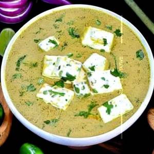 Paneer Kurkure (Gravy) White Sauce