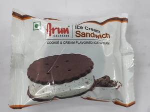 Cookie cream sandwich