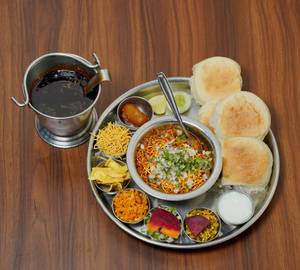 Jogeshwari Special Misal Thali