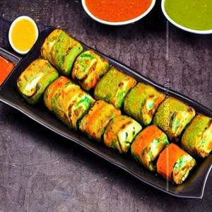 Tandoori mix veg roll