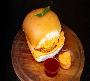 Cheese Chilli Vada Pav