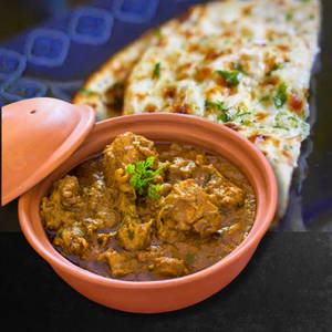 Aangara Chicken(2pcs) + Butter Naan (1pc)