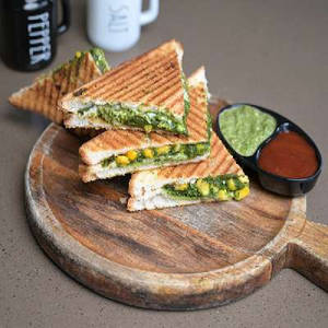 Corn Palak Grilled Sandwich