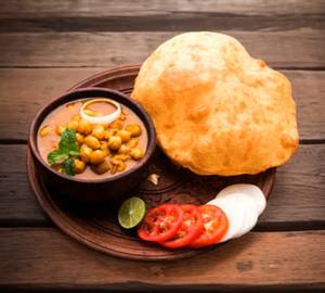 Paneer Butter Chole Bhature [2pc]