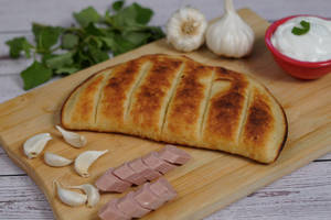 Stuffed Chicken Garlic Bread
