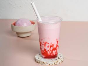 Strawberry Ice Cream Milk Shake - (300 Ml)
