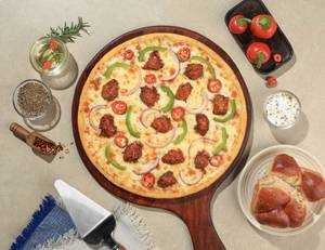 Cluckin’ Hot Pizza [10" Big]