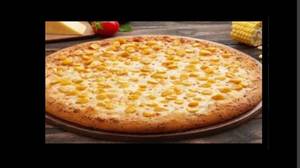 Cheesy Golden Corn Pizza