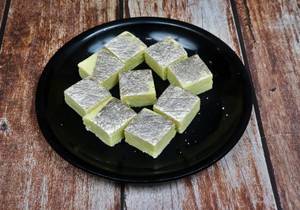 Bikaneri Barfi / Paata Barfi