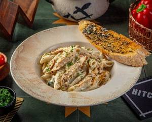 Alfredo Pasta (Chicken)