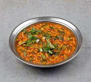 Gathiya with spring onion