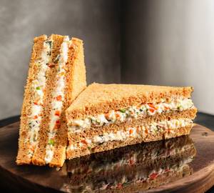 Veg Mayo Mix Cheese Sandwich