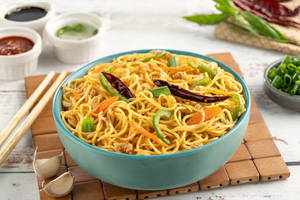 Veg Chilli Garlic Noodles