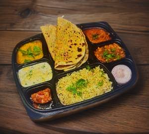 Veg Thali