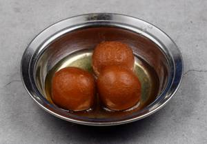 Hot sizzling gulab jambu (3pc)