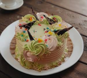 Mixed fruit cake with fruit cocktail