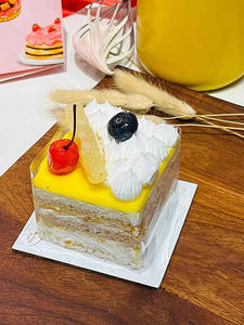 Pineapple Pastry