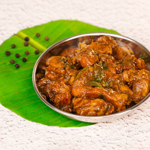 Boneless Mutton Pepper Semi Gravy