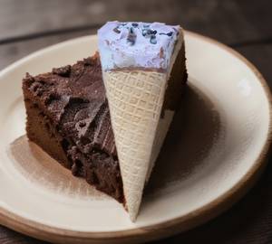 Black Currant Cone Pack Of 3