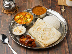 Butter Paneer, Dal Makhani Deluxe Thali