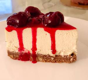 Strawberry Cheese Cake Slice