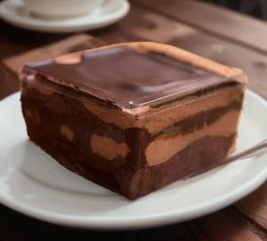 Chocolate truffle box