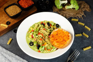 Creamy Pesto Veg Pasta