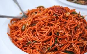 Veg Schezwan Noodles