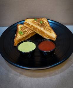 Masala Aloo Sandwich