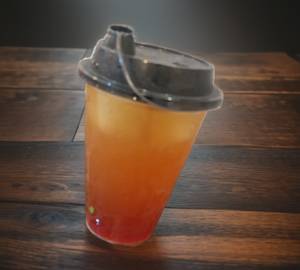 Cranberry iced tea