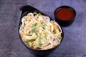 Veg Hakka Noodles