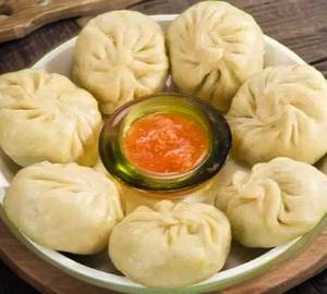 Veg Momos Steamed