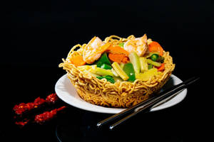 Shrimp Deluxe Basket Noodles