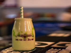 Kiwi Banana And Honey Smoothie