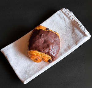Chocolate Croissant - 1 No