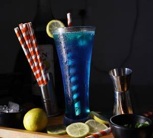 Blue Lagoon Mojito