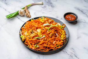 Schezwan Noodles [Egg]