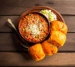 Paneer Pav Bhaji [ 3 Pcs Pav ]