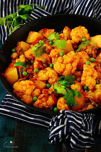 Aloo Ghobi Mattar