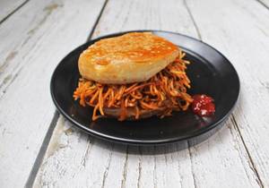 Chowmein Burger