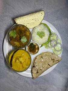 Kadhi Thali