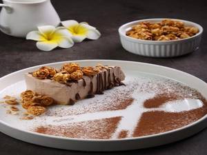 Mocha Hazelnut Cheese Cake [Portion]