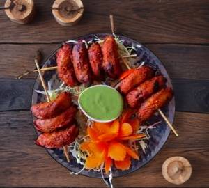 Paneer tandoori momos