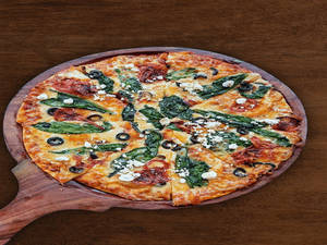 Spinach And Feta Cheese Pizza